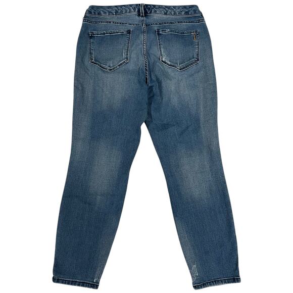 Vintage America Blues Boho Capri Embroidered Floral Jeans Size 8/29 - Picture 2 of 9